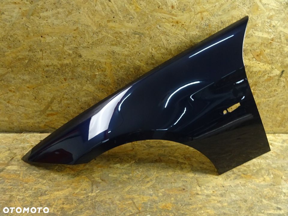 BŁOTNIK LEWY PRZÓD BMW E90 320D 2.0D 04-08 - 1