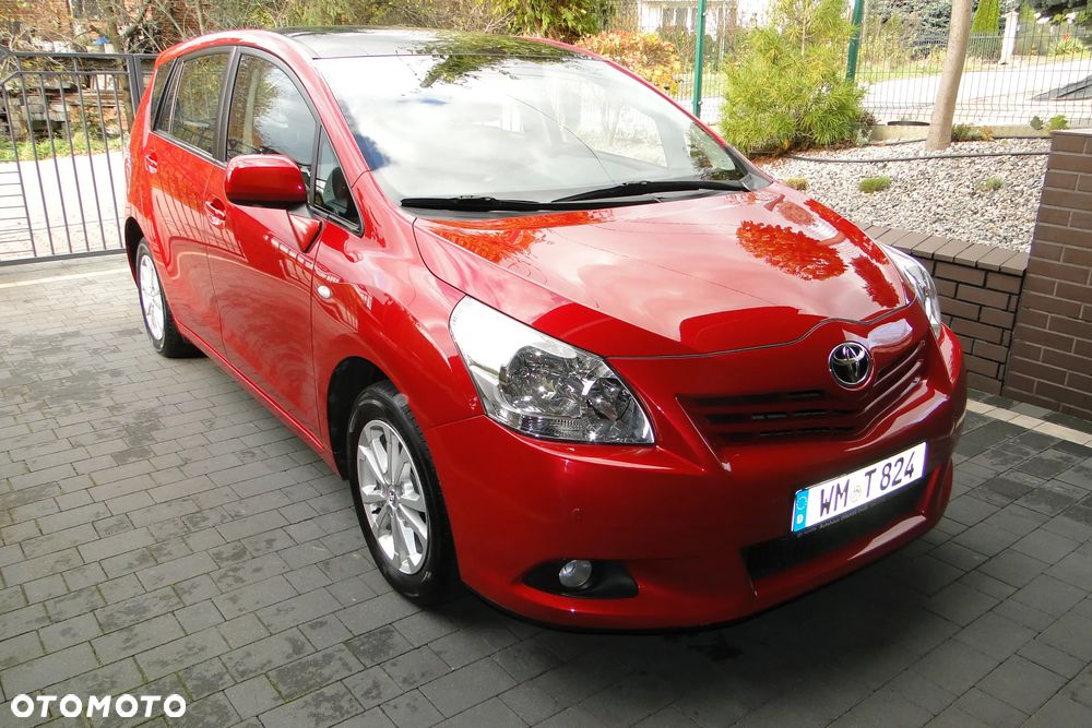 Toyota Verso 1.8 Premium 7os - 2