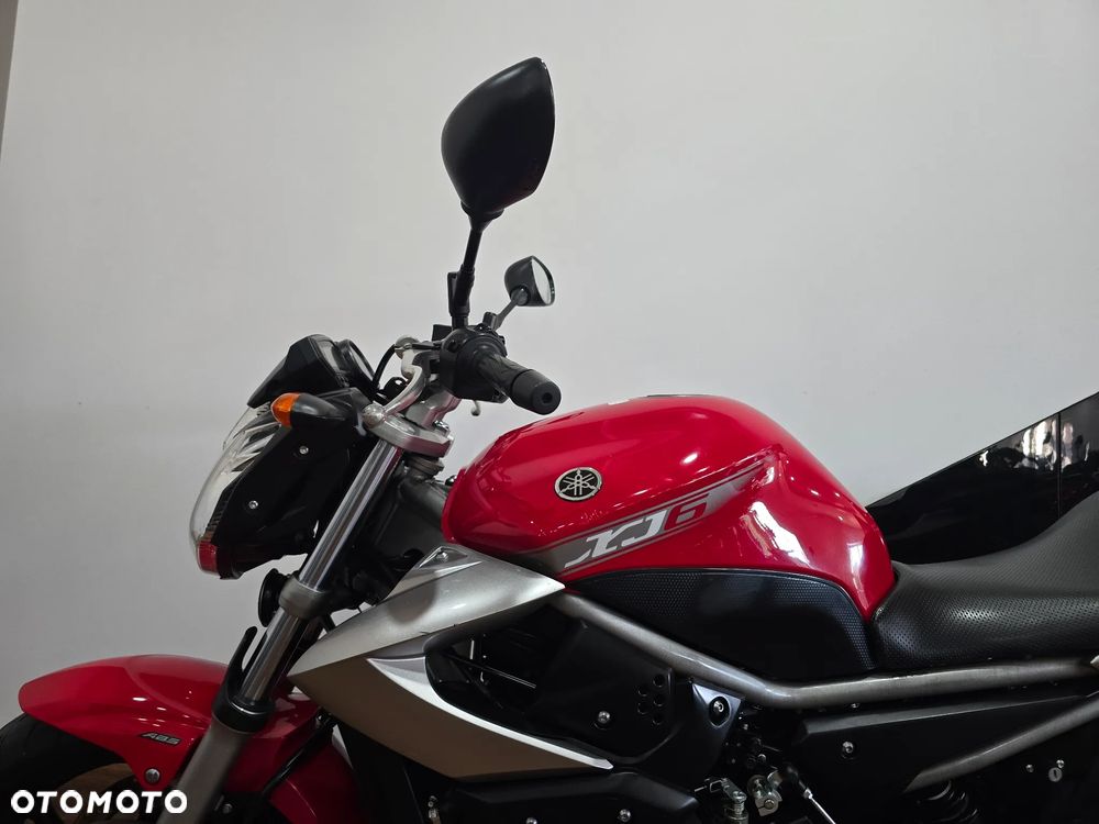 Yamaha XJ - 22