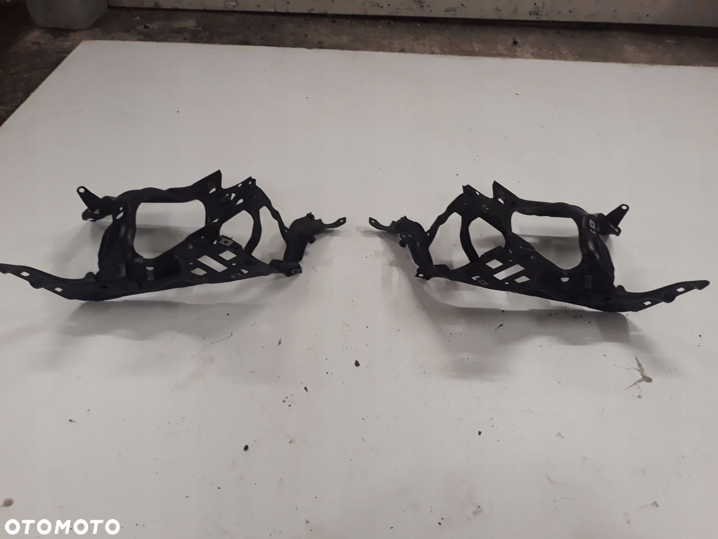Pas przedni wzmocnienie komplet BMW 750 E65 E66 FL - 2