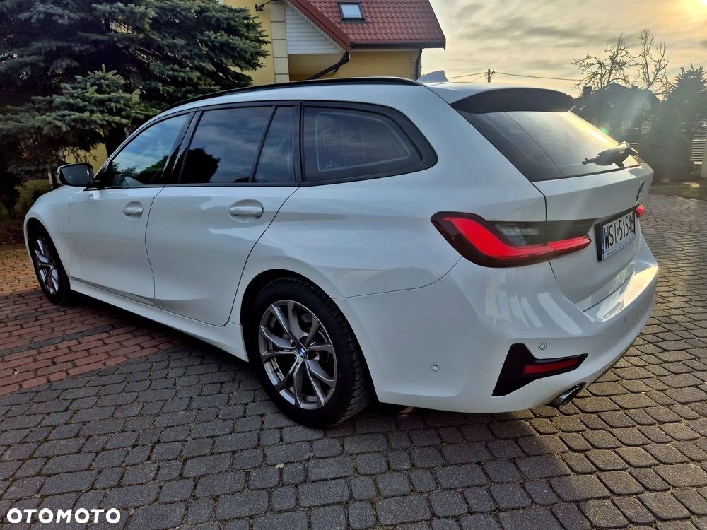 BMW Seria 3 318i Sport Line - 16