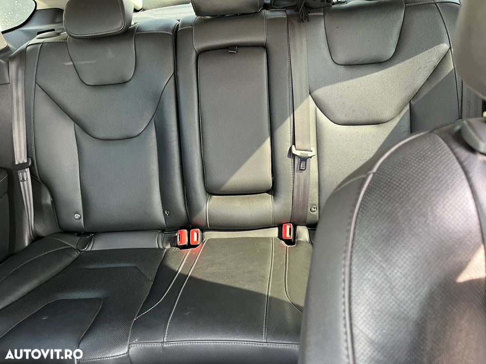 Ford Mondeo 2.0 TDCI PowerShift Titanium - 9