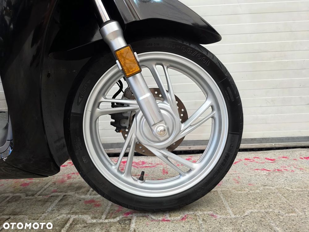 Honda SH - 22