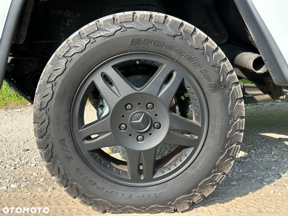 Mercedes-Benz Klasa G 250 GD - 16
