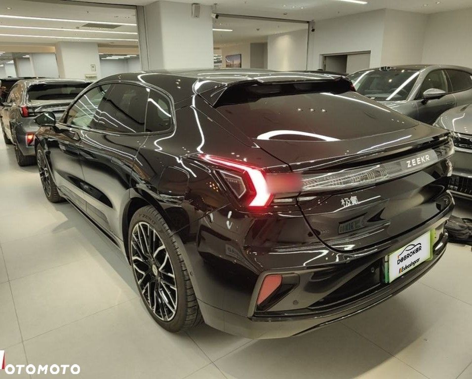 ZEEKR 001 - 5