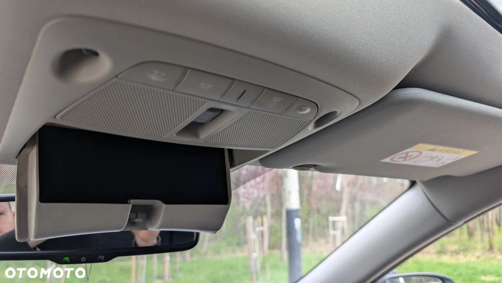 Nissan X-Trail 1.7 dCi N-Connecta 2WD - 23