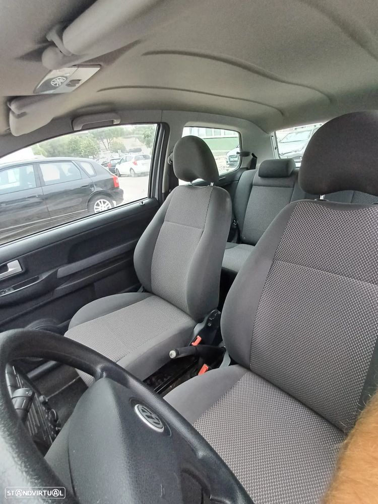 VW Fox 1.2 T.Liso Pack Elements - 11