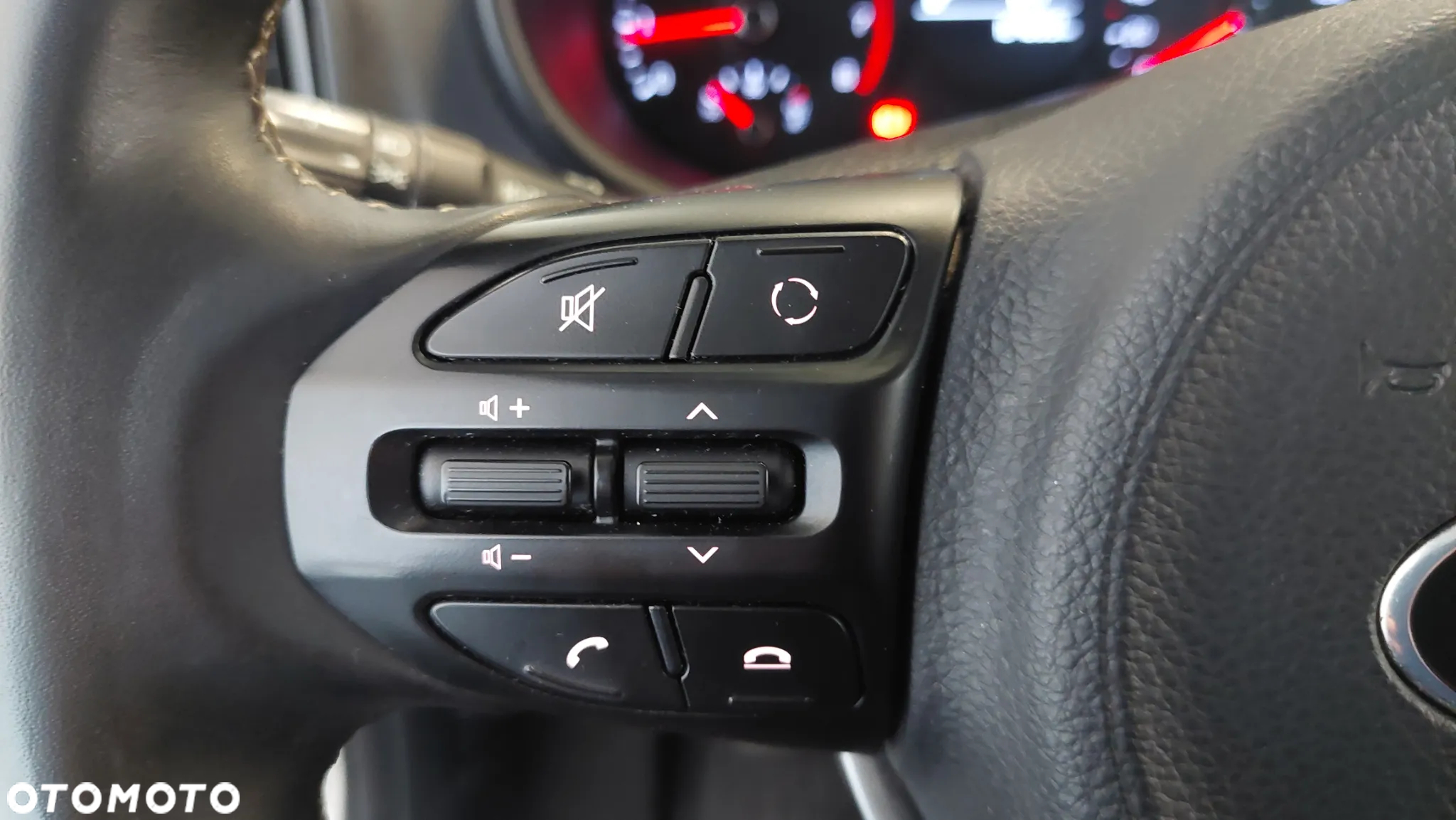 Kia Picanto 1.0 M - 16