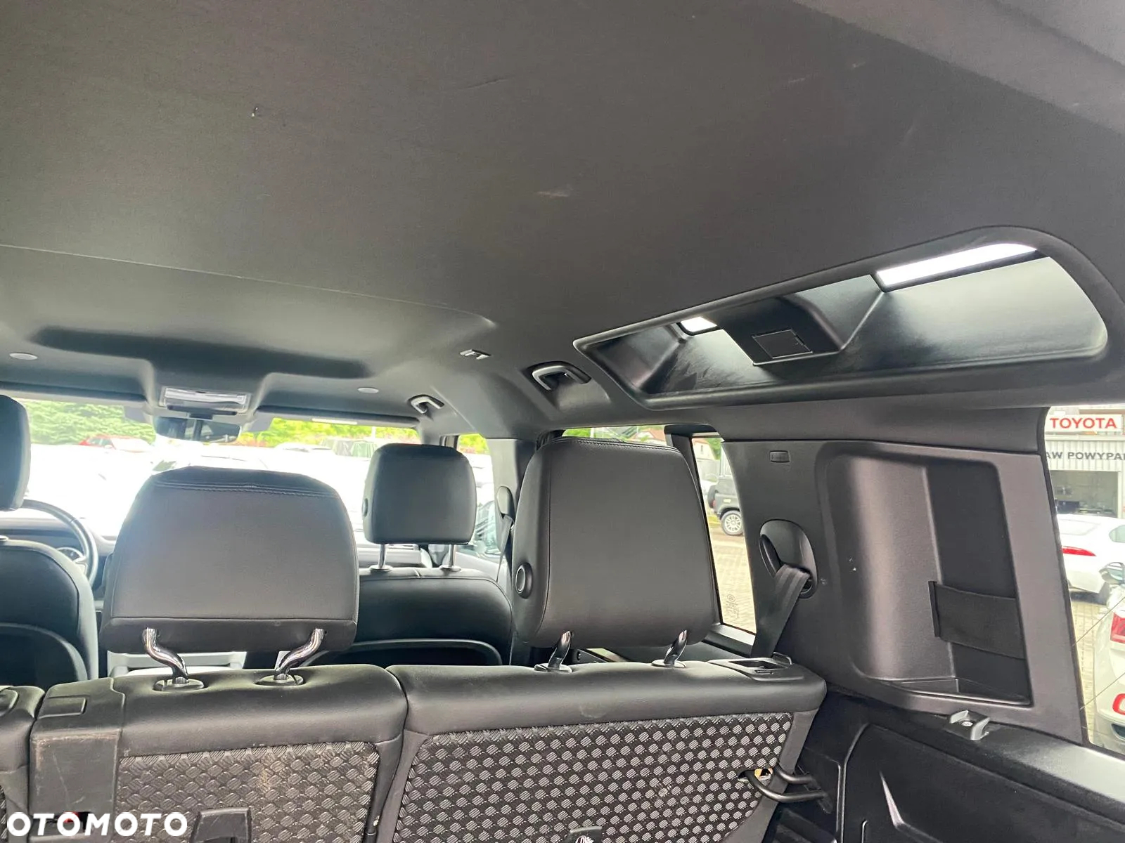 Land Rover Defender 110 3.0 D250 mHEV S - 20