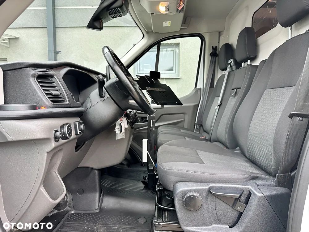 Ford Transit - 22