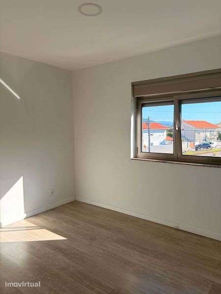 Arrendamento de apartamento T2 em Darque - Viana do Castelo. - Grande imagem: 5/12