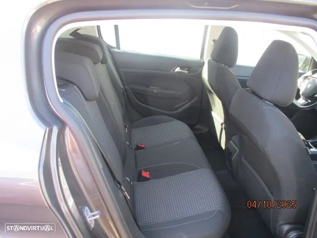 Peugeot 308 1.5 BlueHDi Active - 9