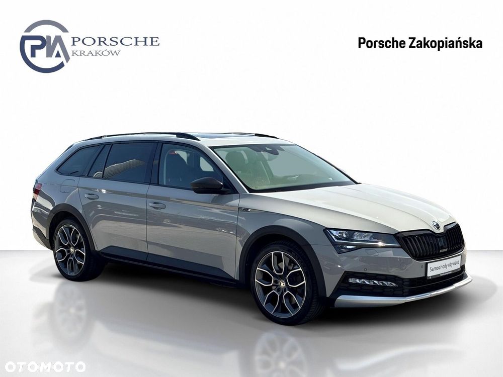 Skoda Superb 2.0 TSI 4x4 Scout DSG - 8