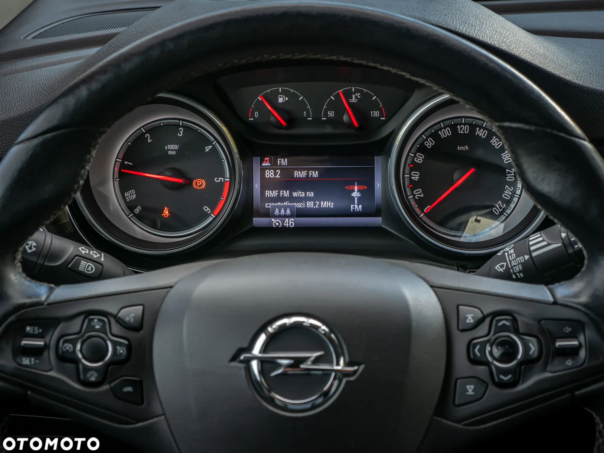 Opel Astra IV 1.6 CDTI Essentia - 22