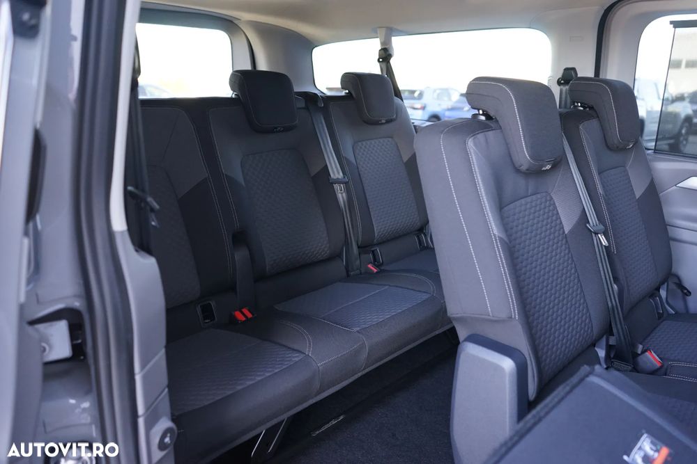 Volkswagen Caravelle - 30