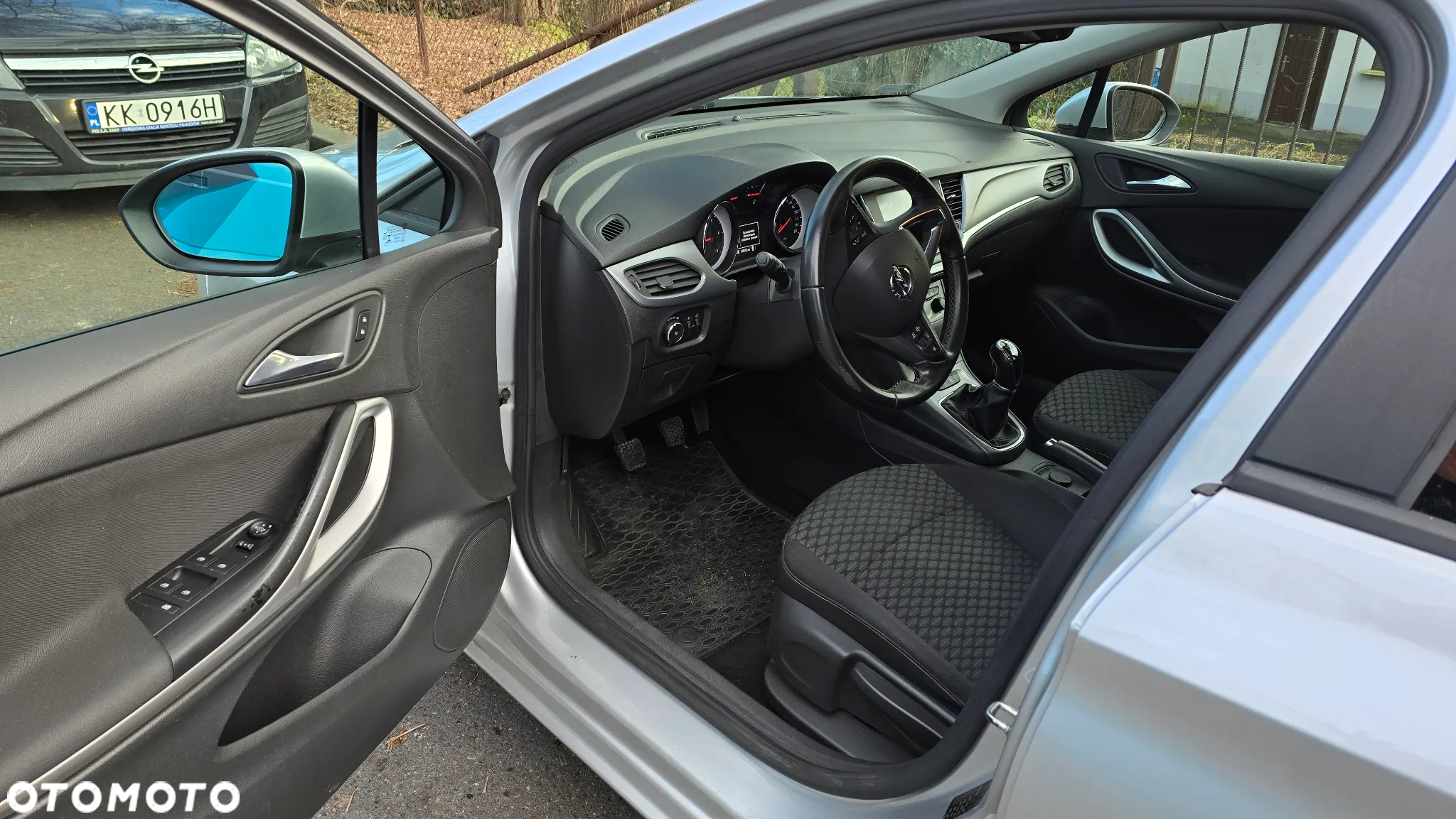 Opel Astra - 8