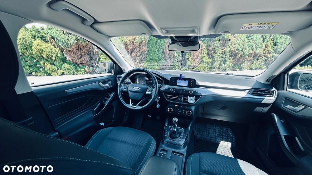 Ford Focus 1.0 EcoBoost Trend Edition - 14