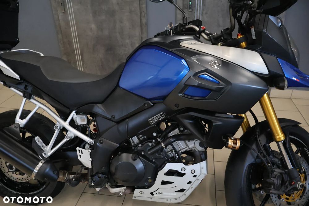 Suzuki DL - 9