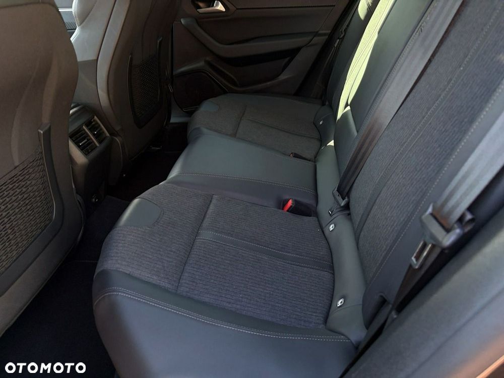 Peugeot 508 1.5 BlueHDi Allure Pack S&S EAT8 - 23