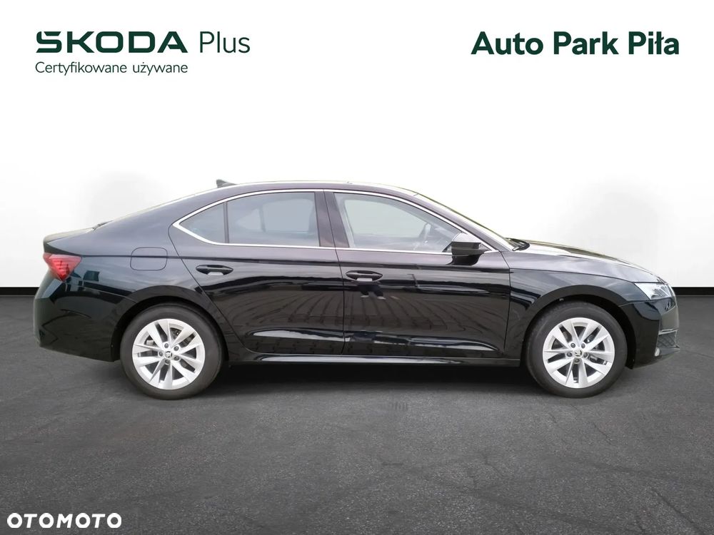 Skoda Octavia ver-1-5-tsi-mhev-dsg-selection - 3