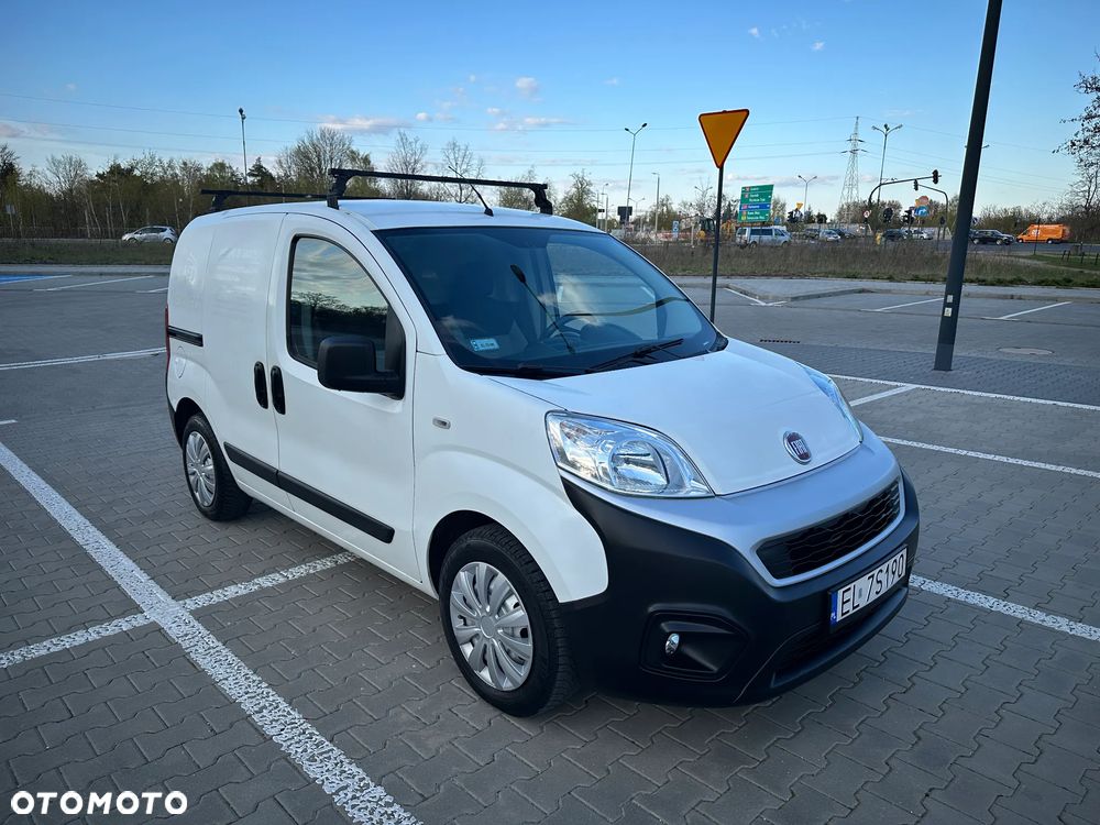 Fiat Fiorino Kombi 8V SX - 3