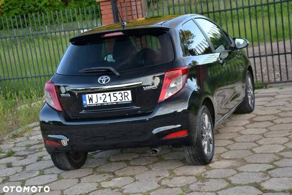 Toyota Yaris 1.33 VVT-i Executive - 6