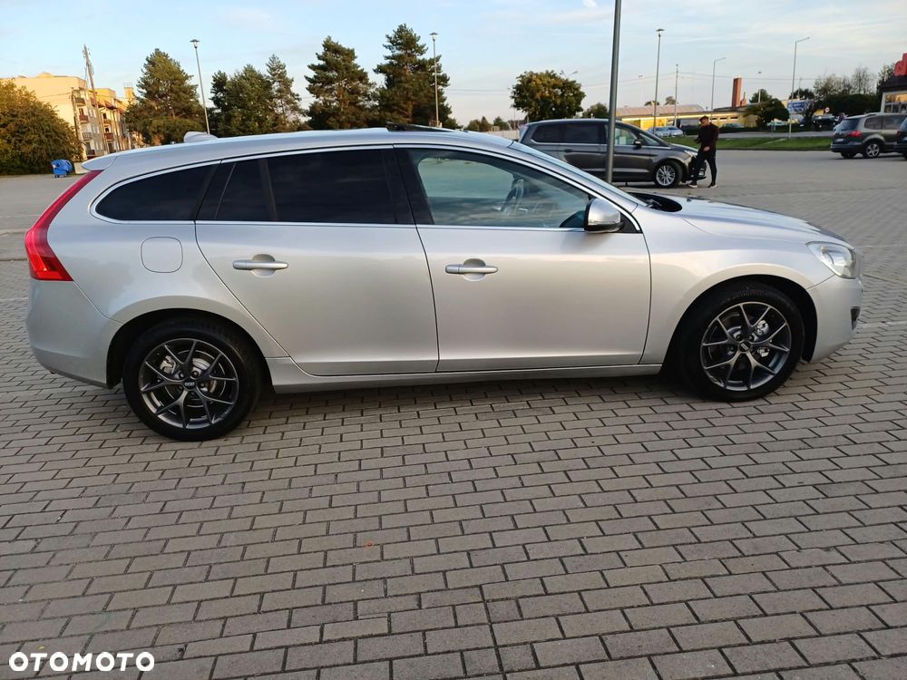 Volvo V60 - 8