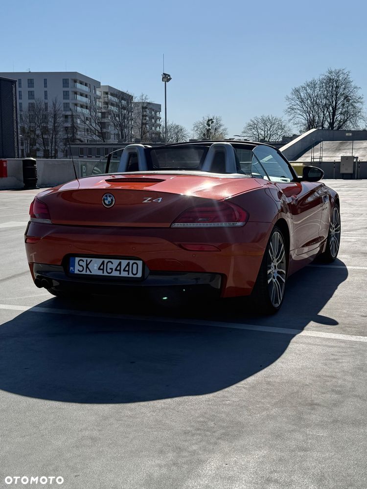 BMW Z4 sDrive28i - 11