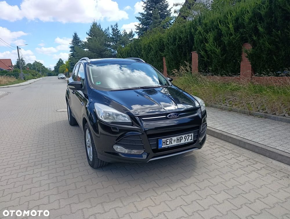 Ford Kuga 2.0 TDCi 2x4 Titanium - 1