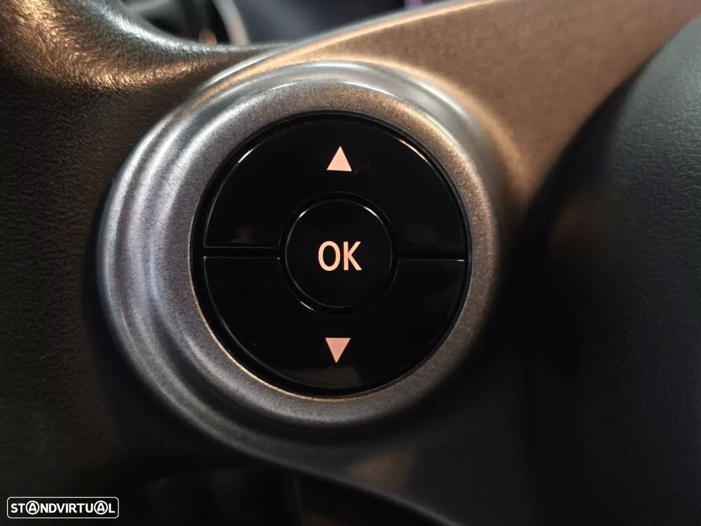 Smart ForTwo Coupé 1.0 Passion 71 - 9