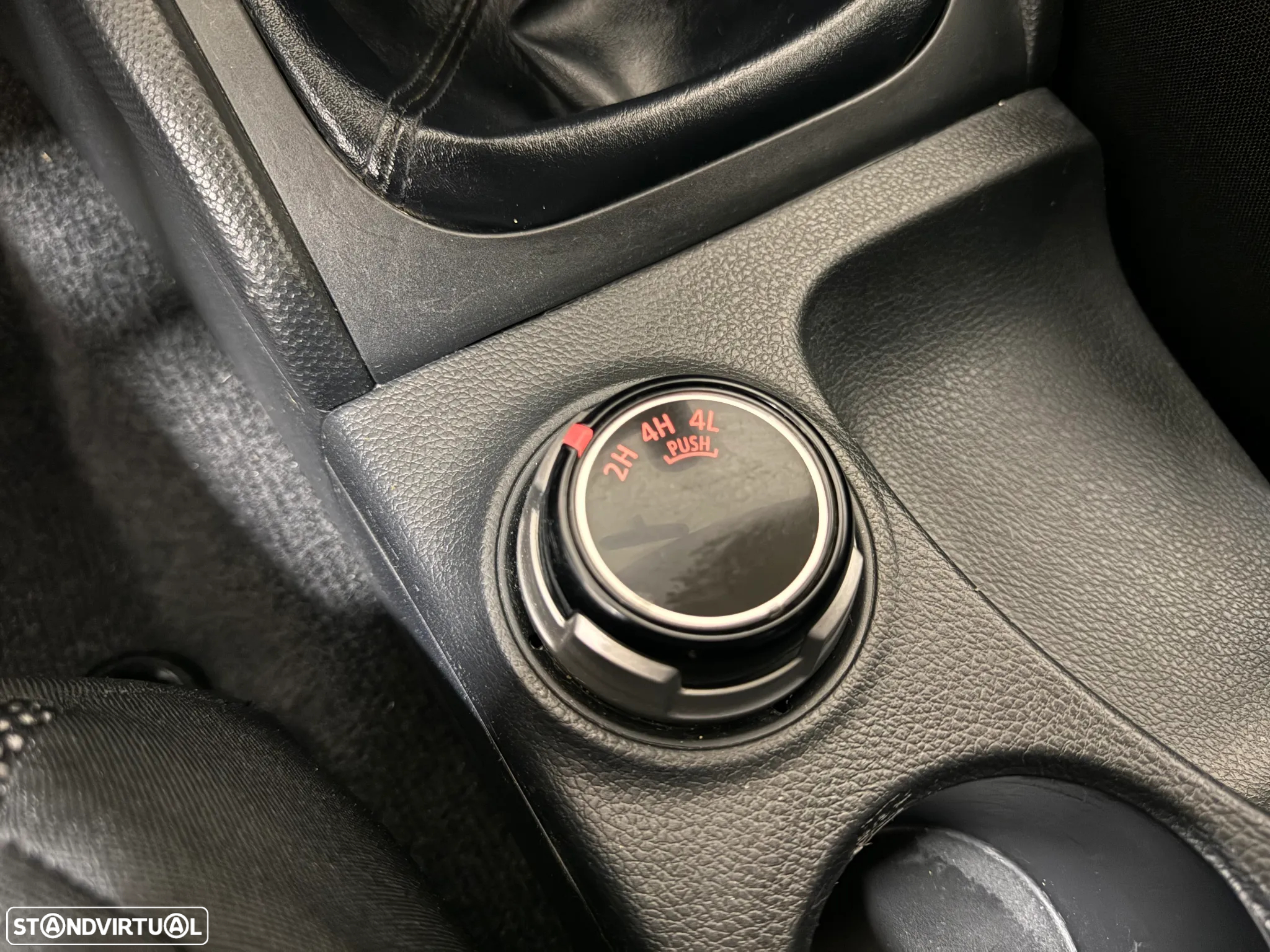 Mitsubishi L200 2.3 DI-D Space Cab Invite 4WD 3L IVA DEDUTIVEL - 29