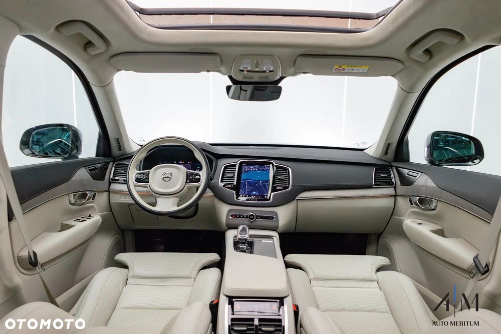 Volvo XC 90 T8 AWD Recharge Ultimate Dark - 19