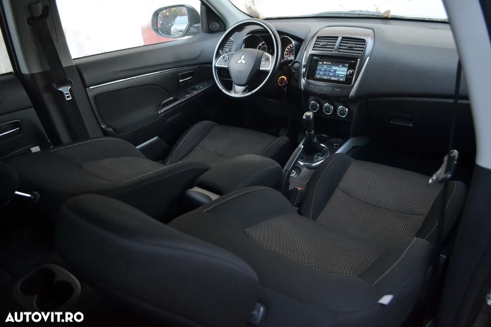 Mitsubishi ASX 1.8 DI-D 4WD Intense - 15