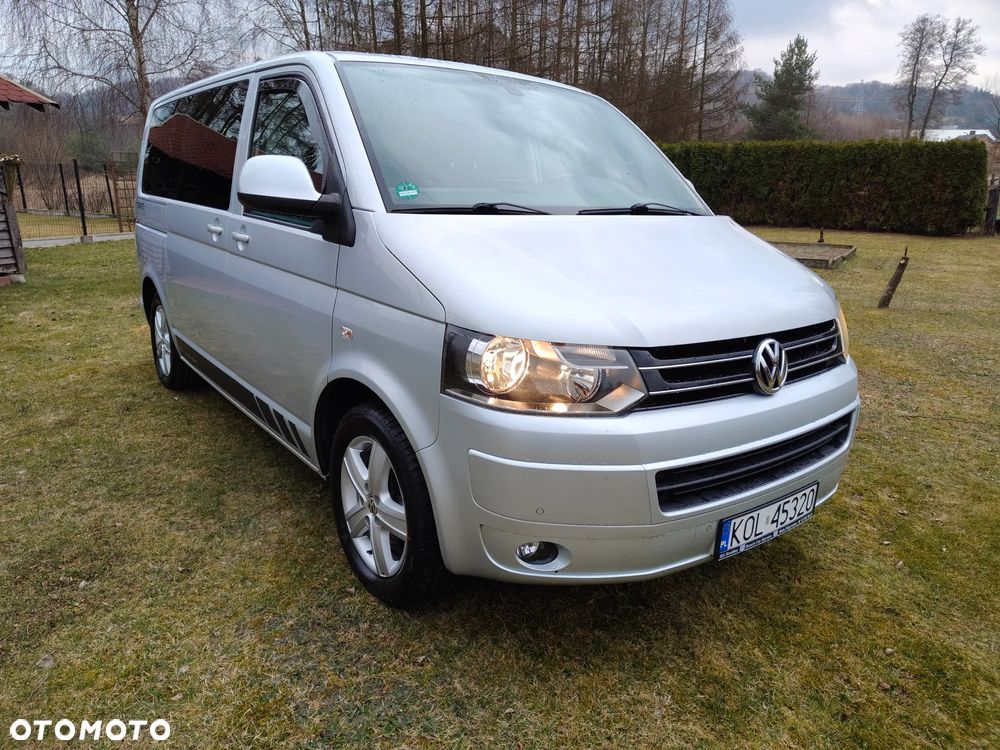 Volkswagen Multivan - 1
