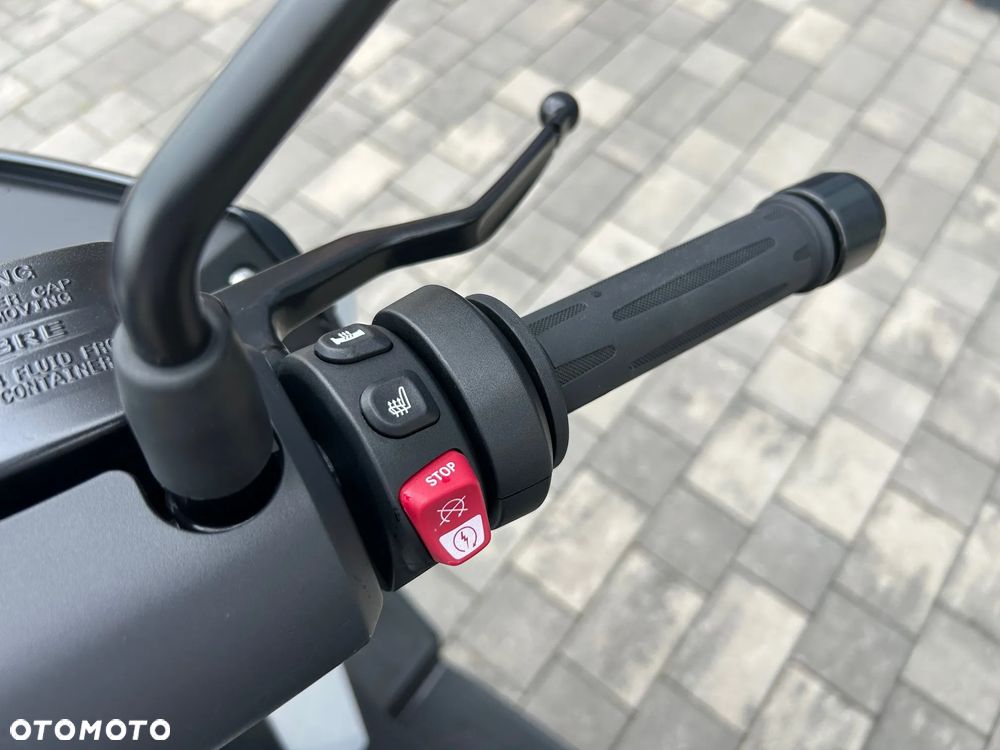 BMW C 400 GT - 11