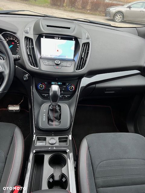 Ford Kuga 1.5 EcoBoost 2x4 ST-Line - 15
