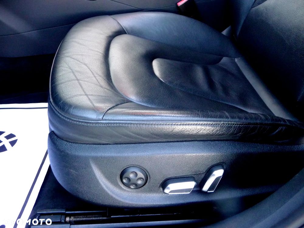 Audi A4 Limousine - 33