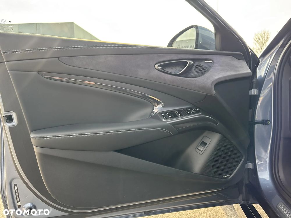 BYD Seal - 10