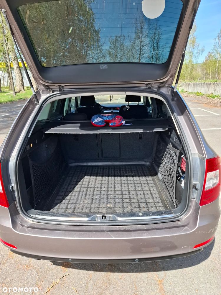 Skoda Superb 2.0 TDI 4x4 Elegance DSG - 10