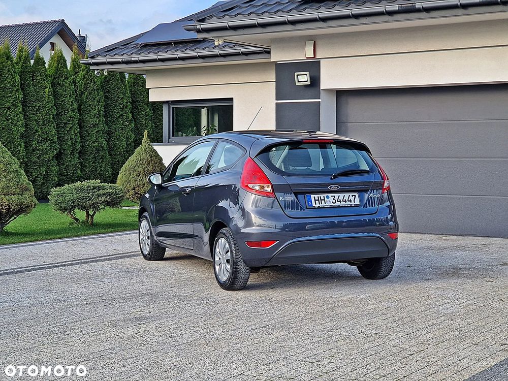 Ford Fiesta 1.25 Champions Edition - 19