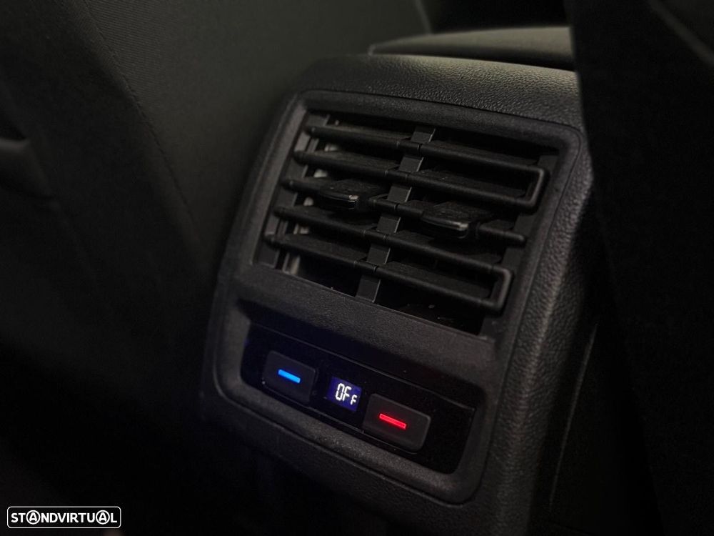 VW Golf Variant 1.5 eTSI Life DSG - 15