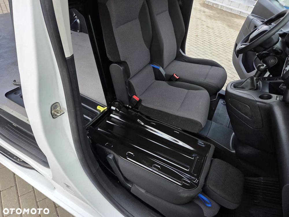 Toyota Proace City - 24