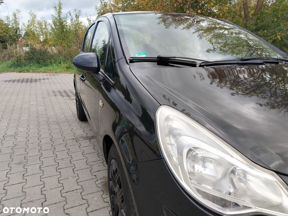 Opel Corsa - 4
