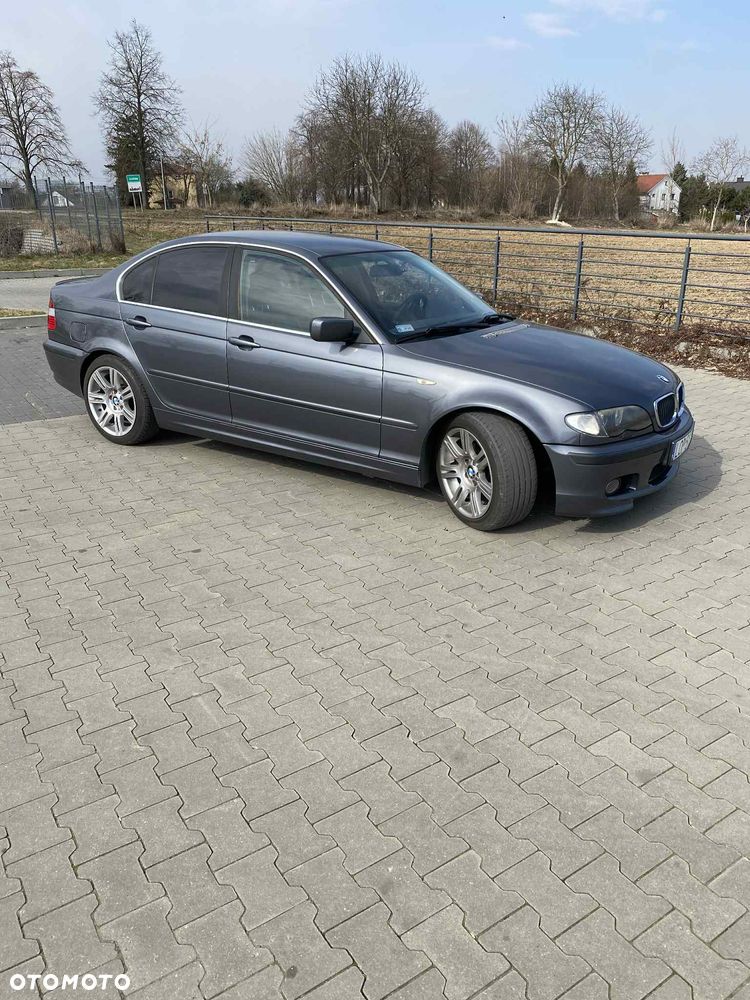 BMW Seria 3 325i - 10