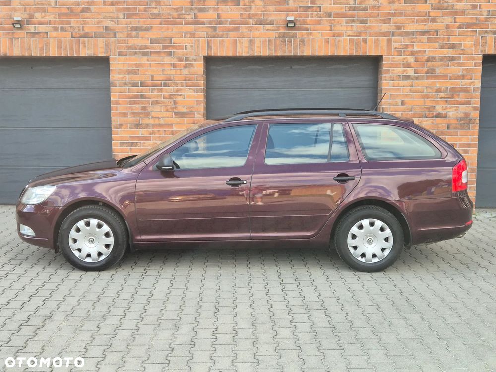 Skoda Octavia 1.6 Combi - 6