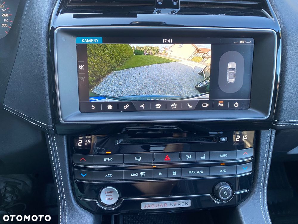 Jaguar F-Pace 20d AWD R-Sport - 25