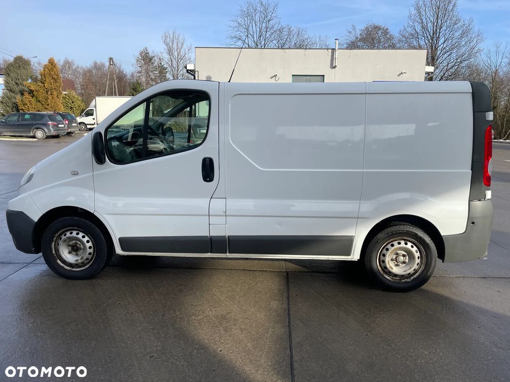 Renault Trafic - 13