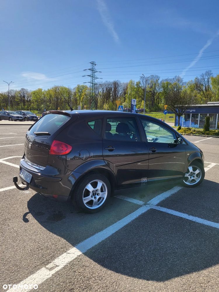 Seat Altea 2.0 TDI DPF Stylance - 2