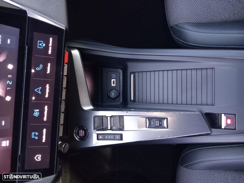 Peugeot 308 SW 1.5 BlueHDi Allure Pack EAT8 - 20