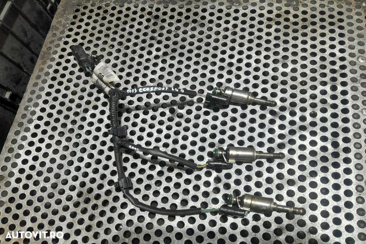 Injector benzina 0261500556 SET 0261500556 SET Ford EcoSport 2 [facel - 1